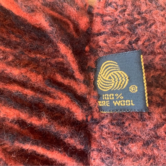 NorthCape Wool Scarf - Picture 2 of 4